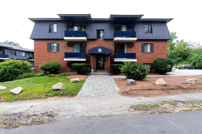 Building Photo - 64 Dunbarton Rd Unit 2E Rental