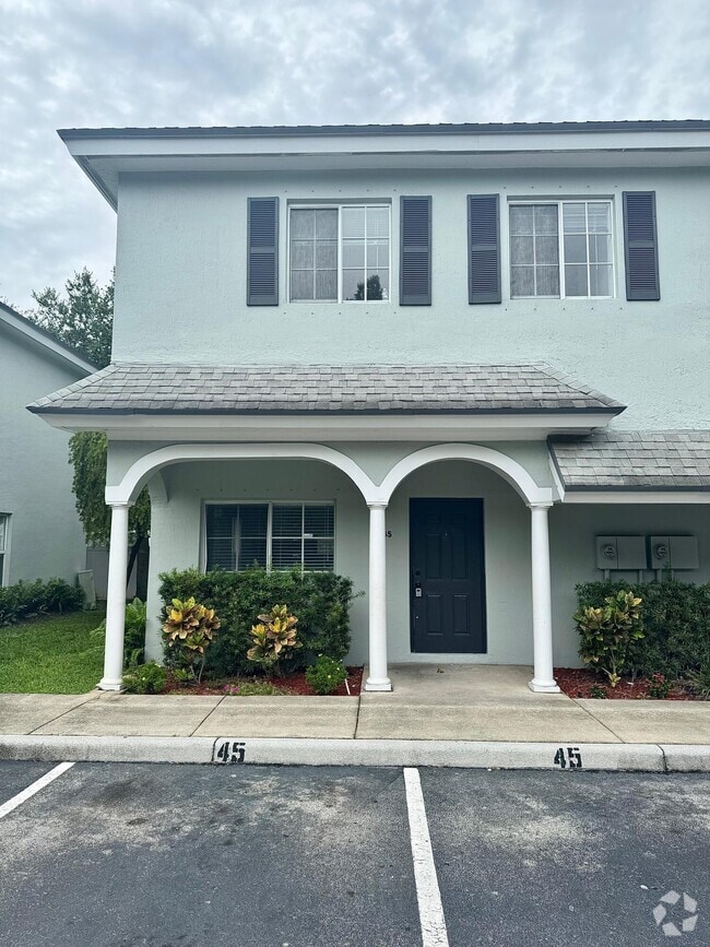Building Photo - 1145 Colonial Palms Way Rental