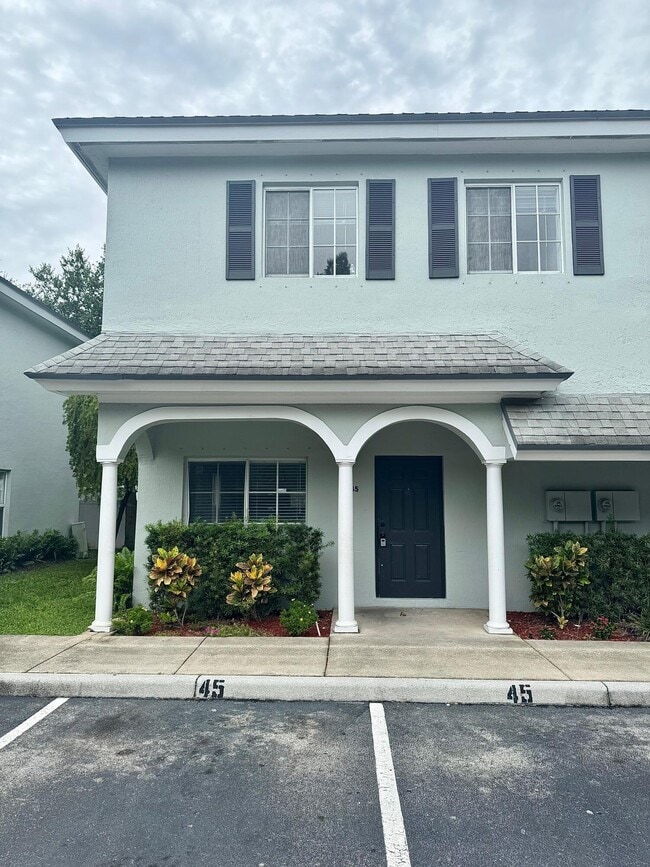 Building Photo - 1145 Colonial Palms Way Rental