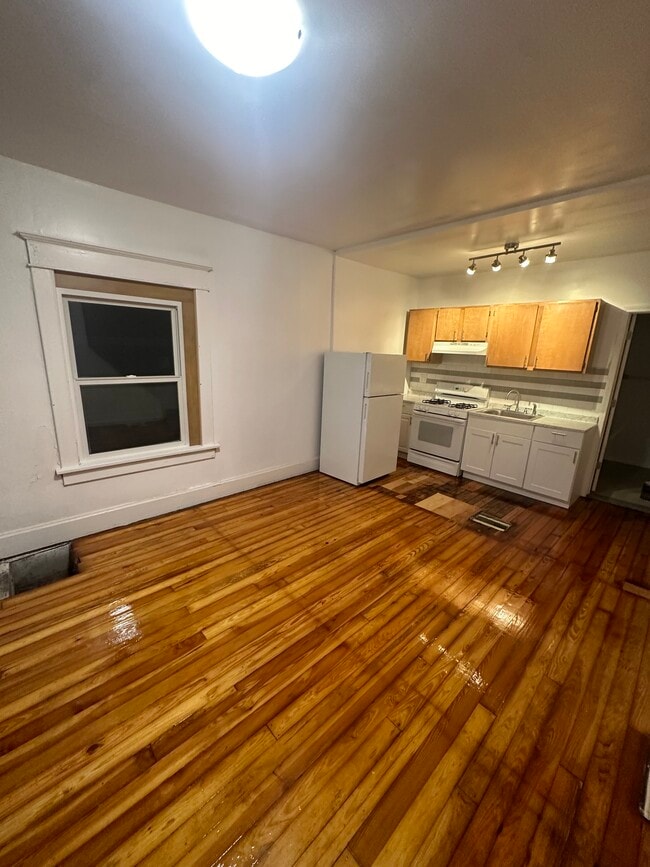 Photo - 1107 Wallis Ave