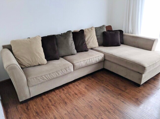 Photo - 1387 Bluff Ave Condo Unit B