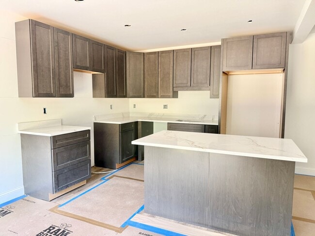 Photo - Brand New 3 Bedroom Townhouse for Rent Unit 190 Center RD  A