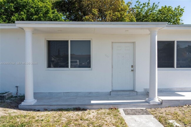 Photo - 4000 NW 195th St