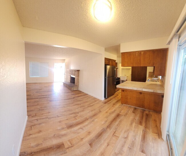 Photo - 1050 Santa Ynez Ave Unidad Santa Ynez 1050  B