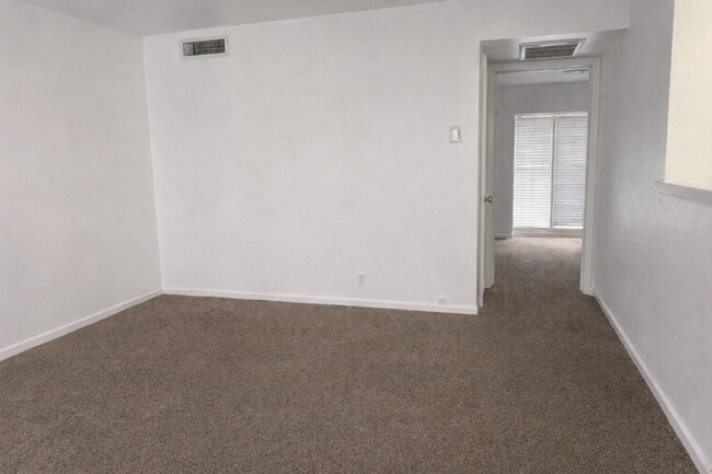 Photo - ZZZ - Lakeridge