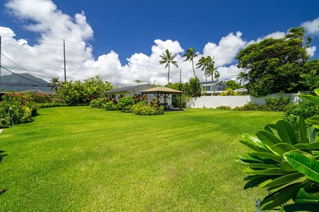 Photo - 110 N Kalaheo Ave