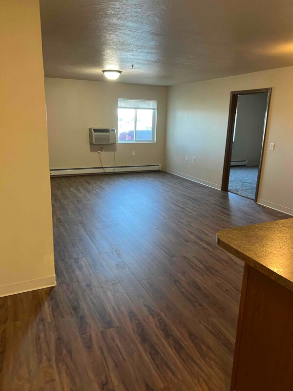 Photo - 1420 36th Ave NE Unidad 5