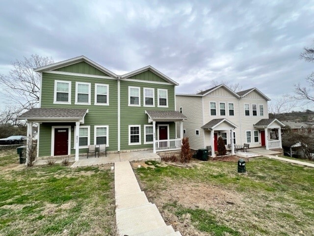 Building Photo - 892 W Hughes St