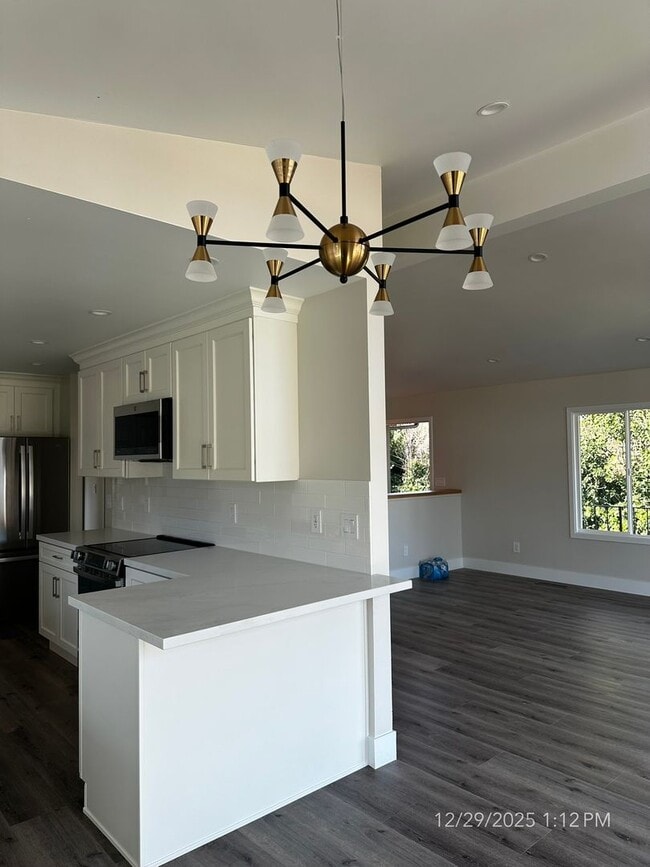 Photo - Brown 1403-1407 Unit 1403