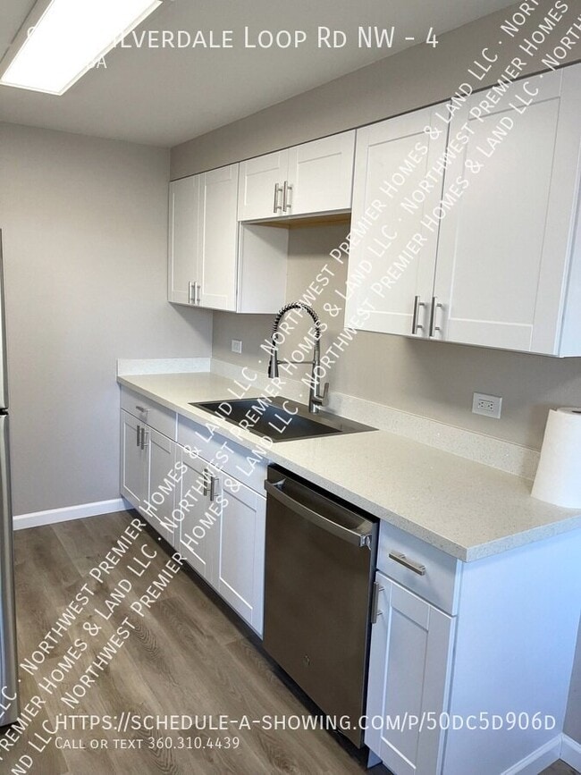 Photo - 9546 Silverdale Loop Rd NW Unit 4