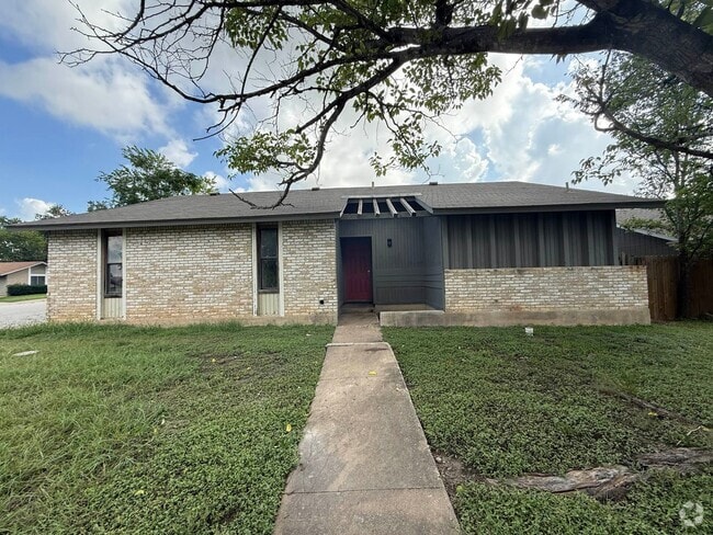 Building Photo - 6800 Bryonwood Dr Rental