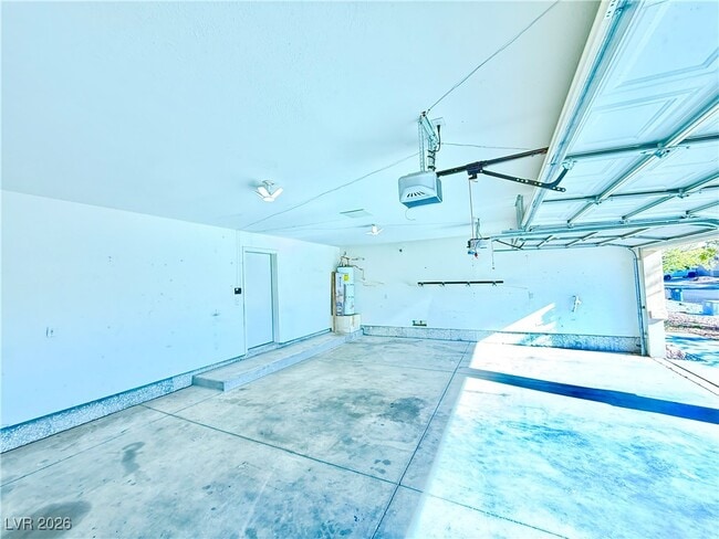 Photo - 5810 East St