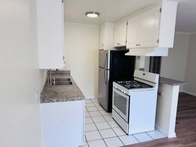 Photo - 407 N Avenue 50 Unidad 214