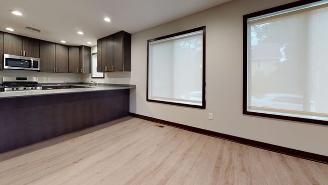 Photo - 879 23rd Ave SE Unit #2