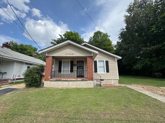 Building Photo - 978 Leath St