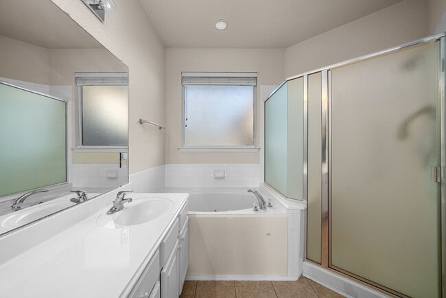 Photo - 1742 Pepper Hill Ln