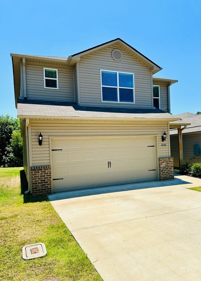 12596 Waterbury Way