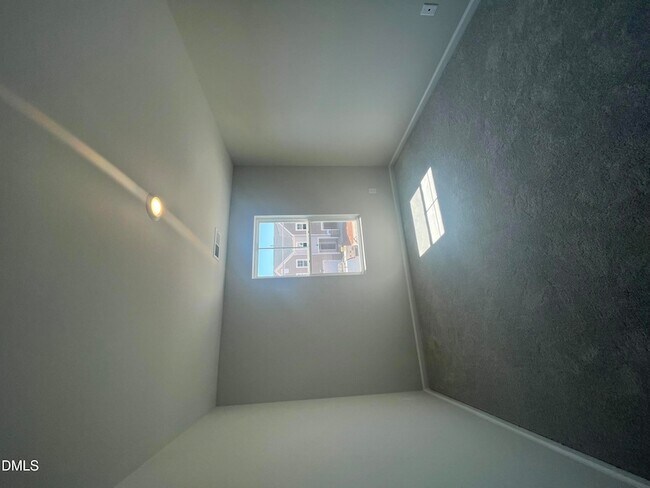 Photo - 6020 Grey Colt Wy