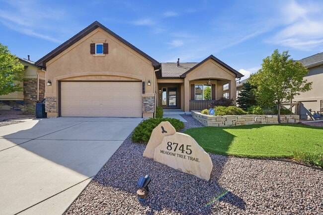 Building Photo - $2,645.95, 4-bed, 3-bath, located in Colorado Springs with a stunning backyard.