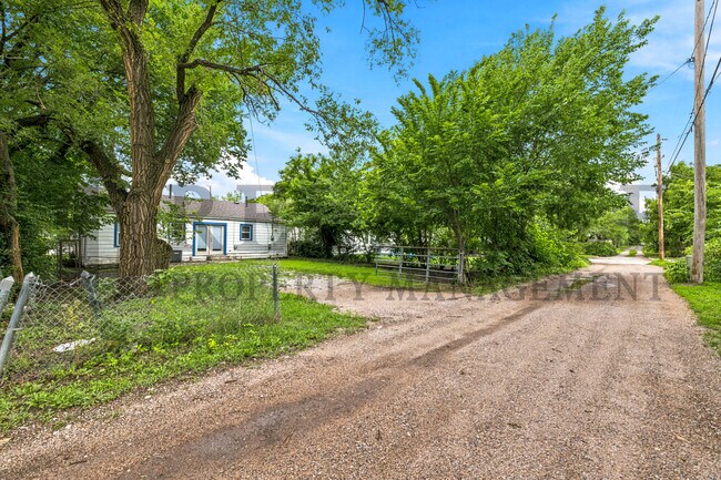 Photo - 1508 S Meridian Ave