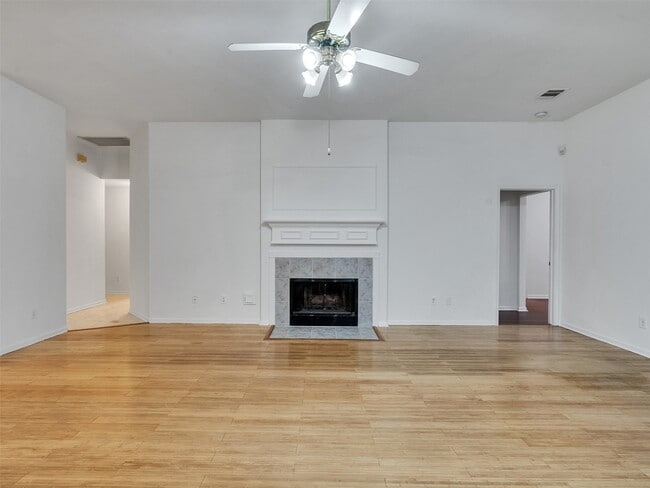 Photo - 16715 Lighthouse View Dr