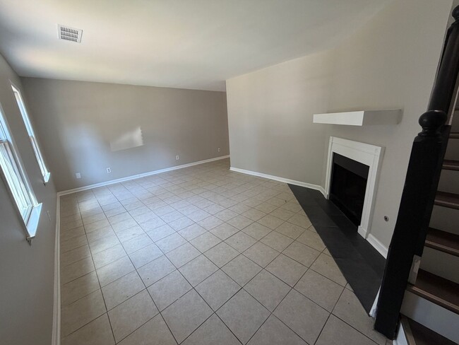2761 Northwood Ct