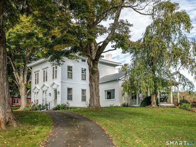15 Hopkins Rd