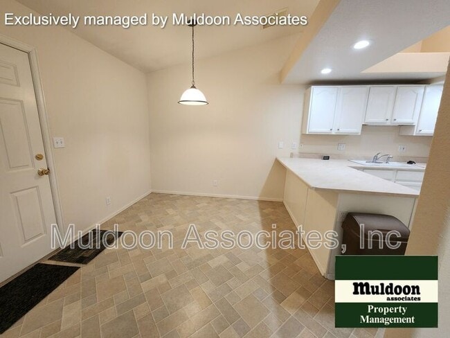 Photo - 955 S Kyle Ln
