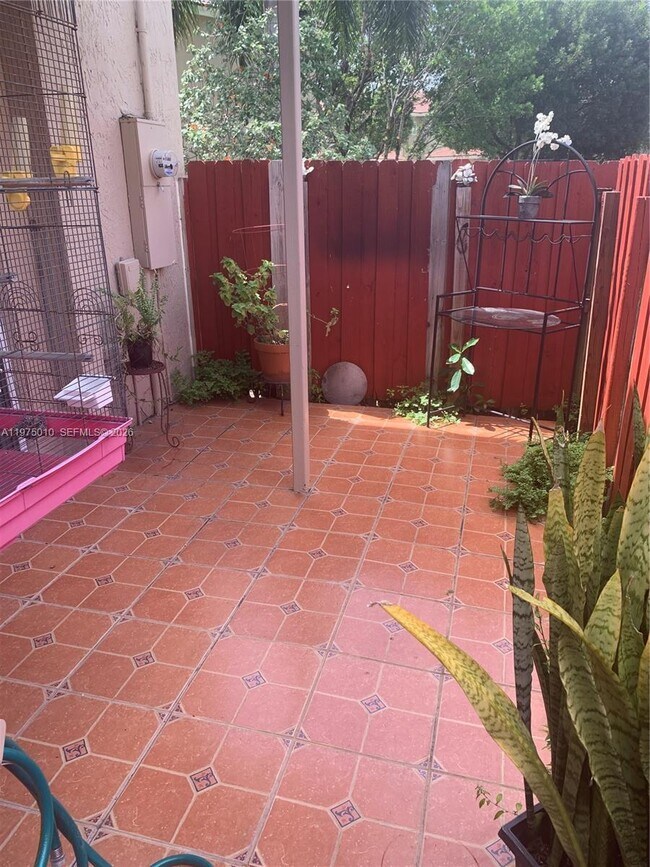 Photo - 2211 SE 23rd Rd