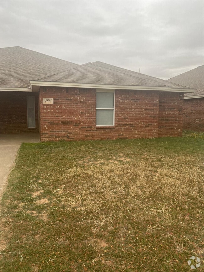 Building Photo - 5420 Kemper St Rental