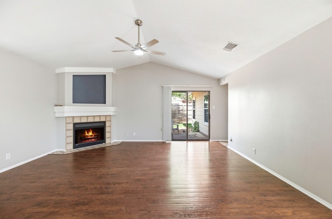 Photo - 9706 Autumn Dew