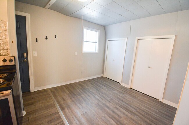 Photo - 19 12th St NW Unit 2