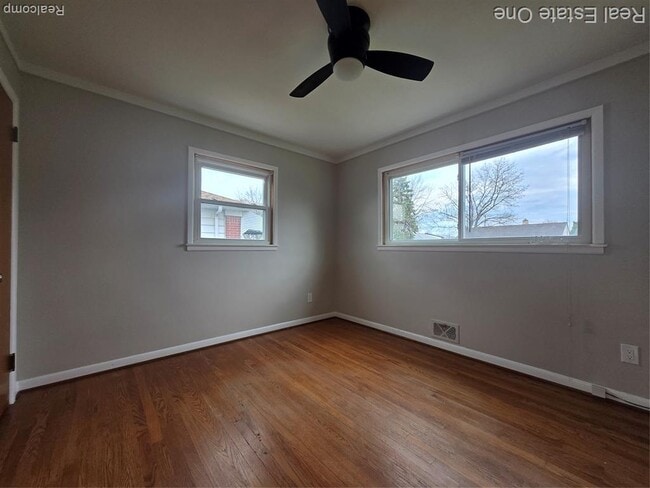 Photo - 28425 Alger St