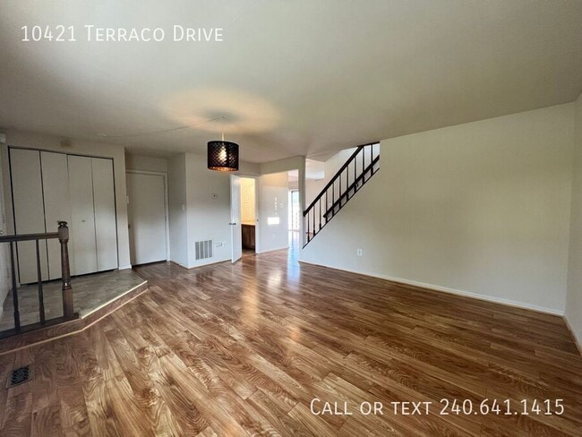 Photo - 10421 Terraco Dr