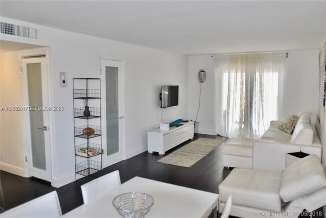 Photo - 61 Collins Ave Unit 402