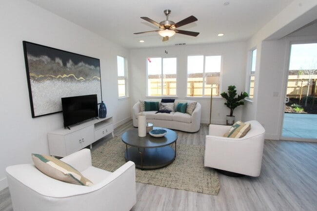 Photo - Gorgeous New Build 3 bedroom 2.5 bathroom home in Santa Ranch Available NOW!!