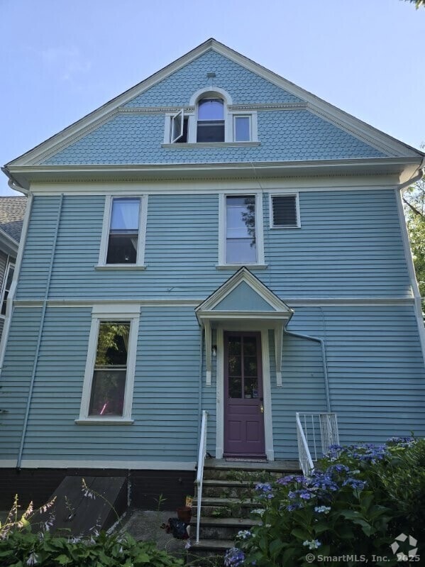Building Photo - 183 Lawrence St Rental