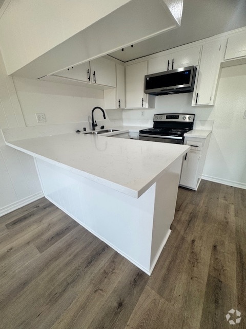 Building Photo - Sun Harbour Apartments