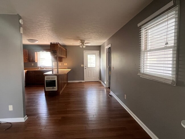 Photo - Beautiful Three Bedroom Home in London, KY