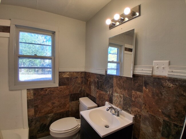 Photo - 35 Griffin-S