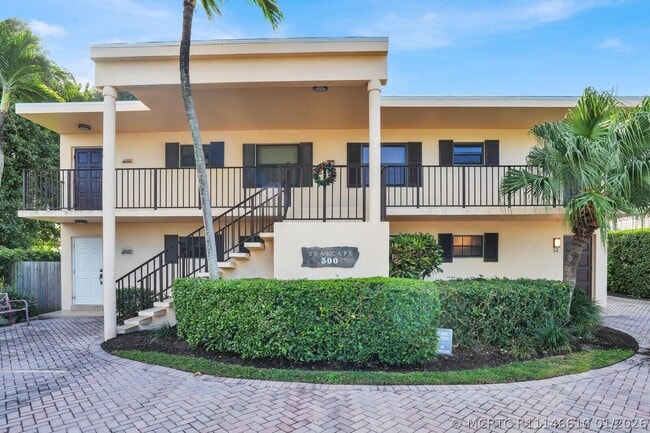 Photo - 300 Inlet Way Unit 2