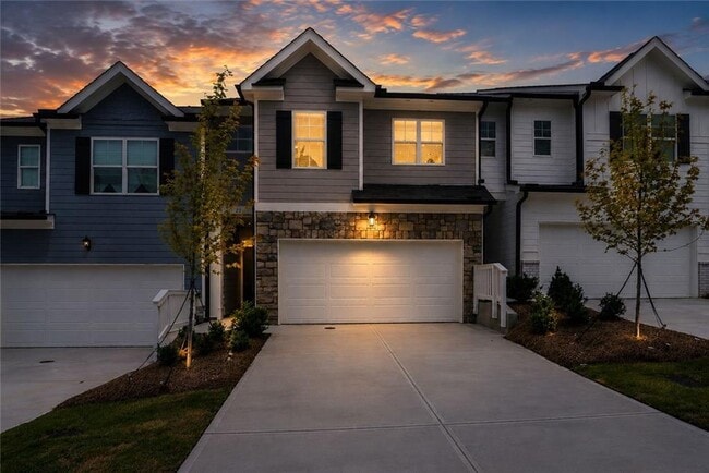 Building Photo - 21 Berryville Dr