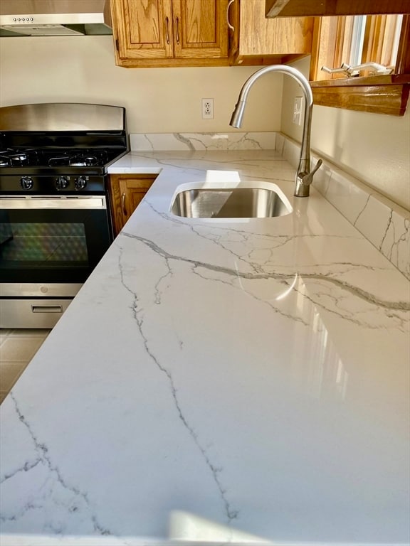 Photo - 16 Central St