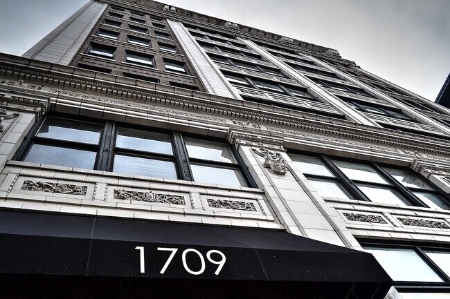 Welcome To King Bee Lofts - Washington Ave - 1709 Washington Ave Condo Unit 705