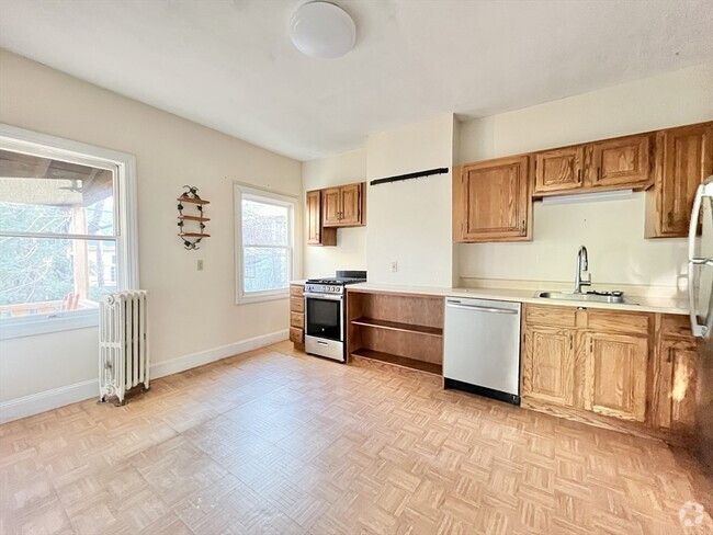 Building Photo - 36 Eustis St Unit 36 Rental