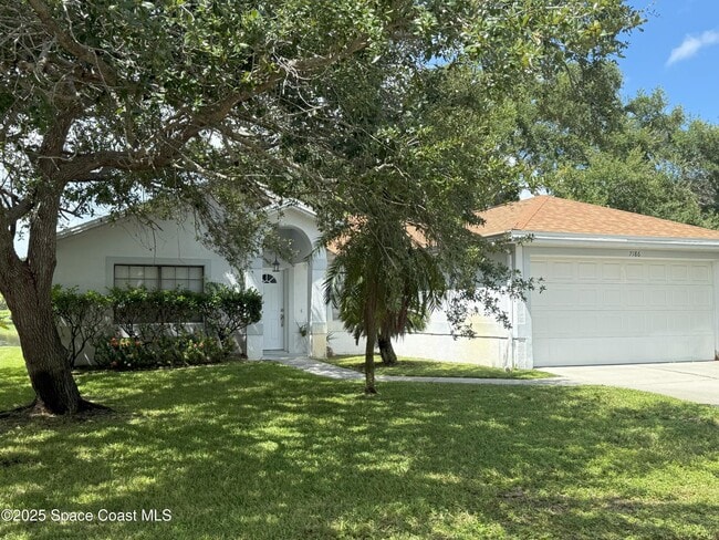 Building Photo - 7186 Hammock Lakes Dr Rental