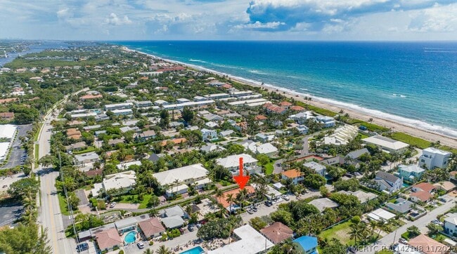 11 Tropical Dr