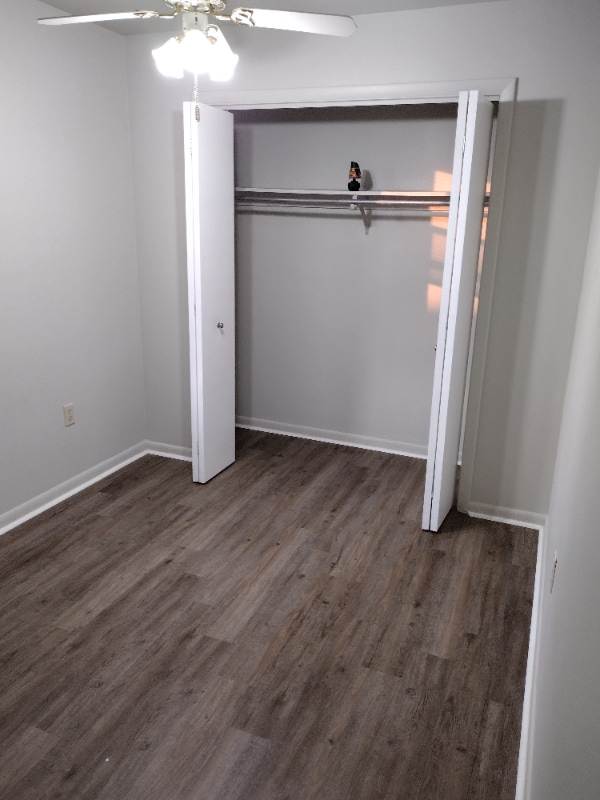 Photo - 12 Strasburg Pike