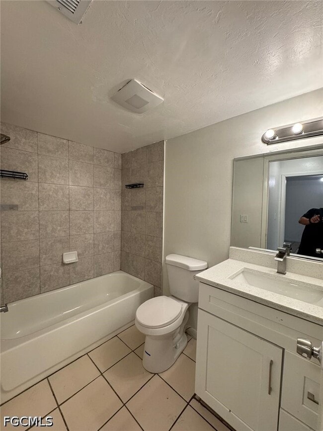 Photo - 2201 East 5th Street Unit 23