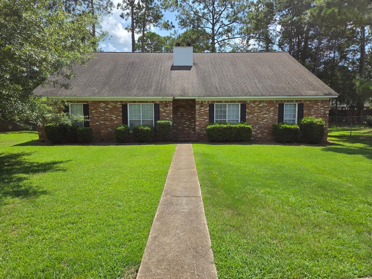 Photo - 3818 Old Towne Ct